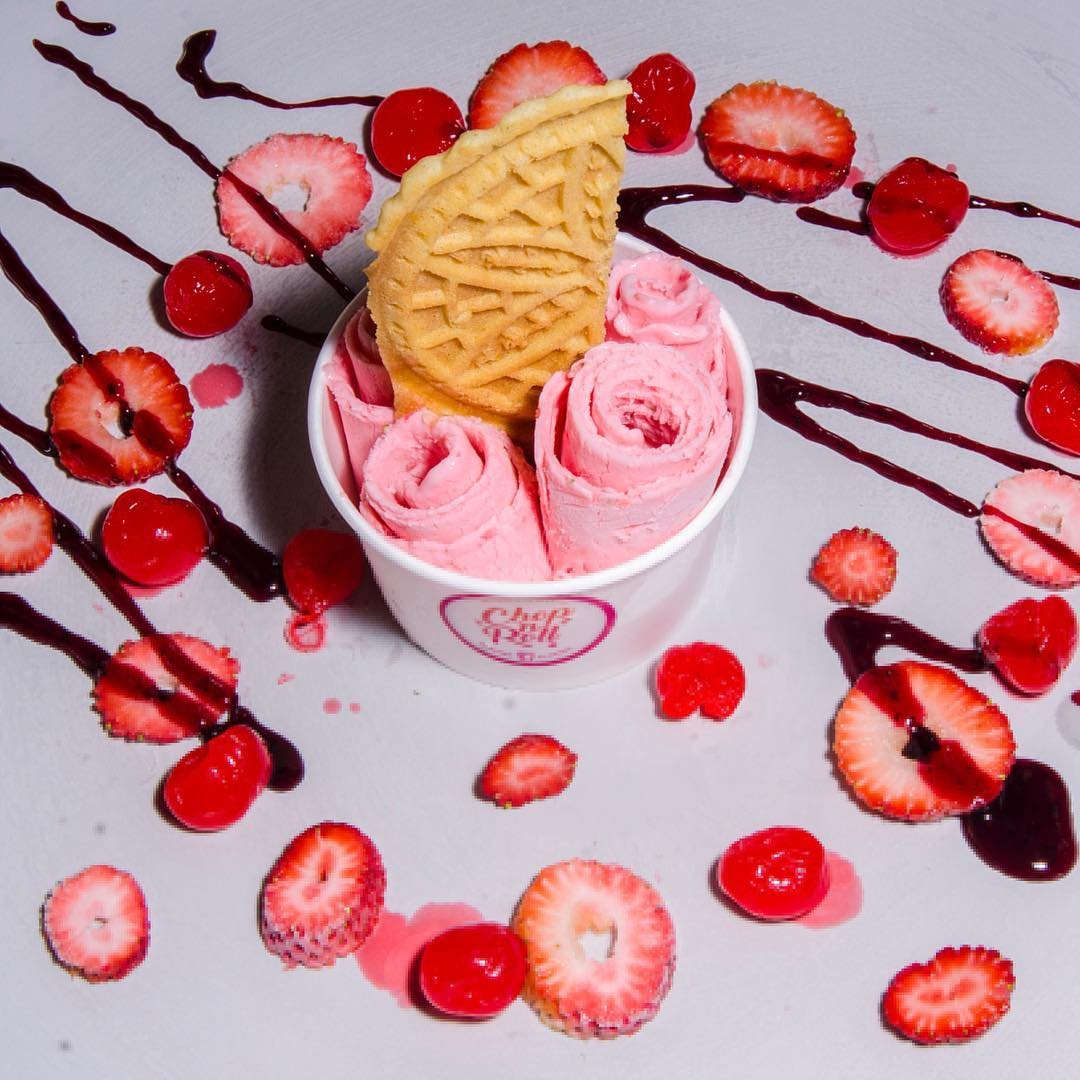Roll de fresas cereza